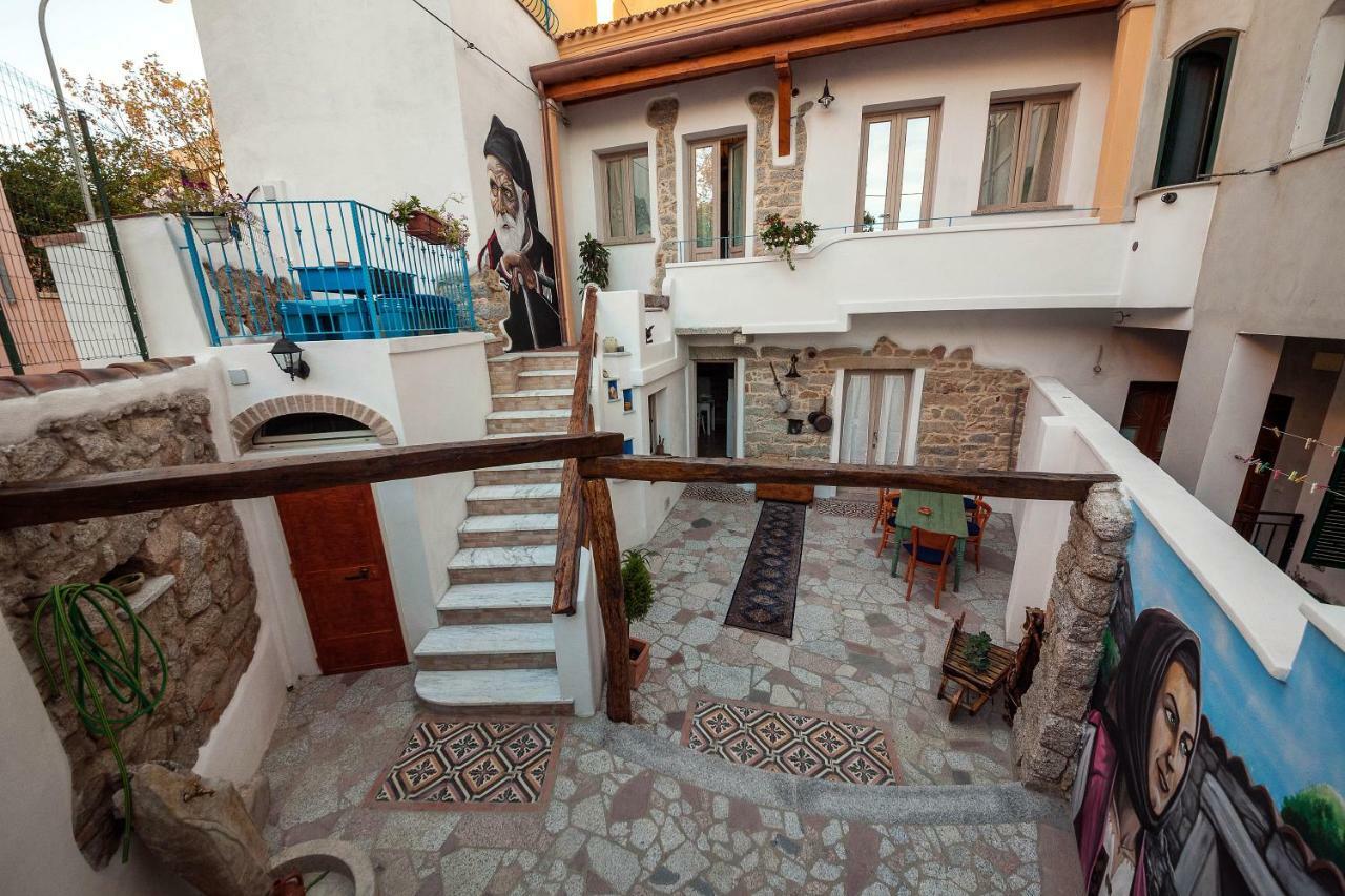 B&B Pascal House Nuoro_Iun E5016 Nuoro  Exterior foto
