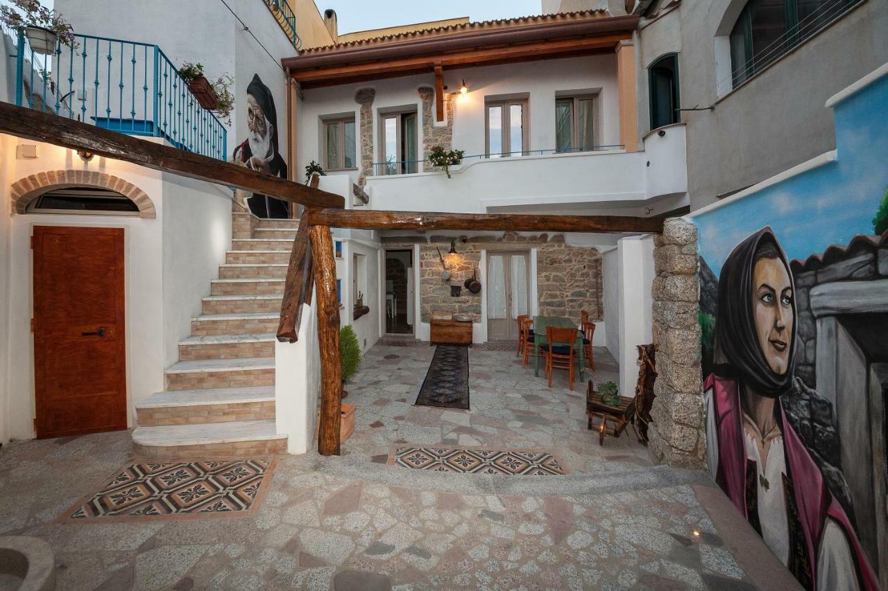 B&B Pascal House Nuoro_Iun E5016 Nuoro  Exterior foto