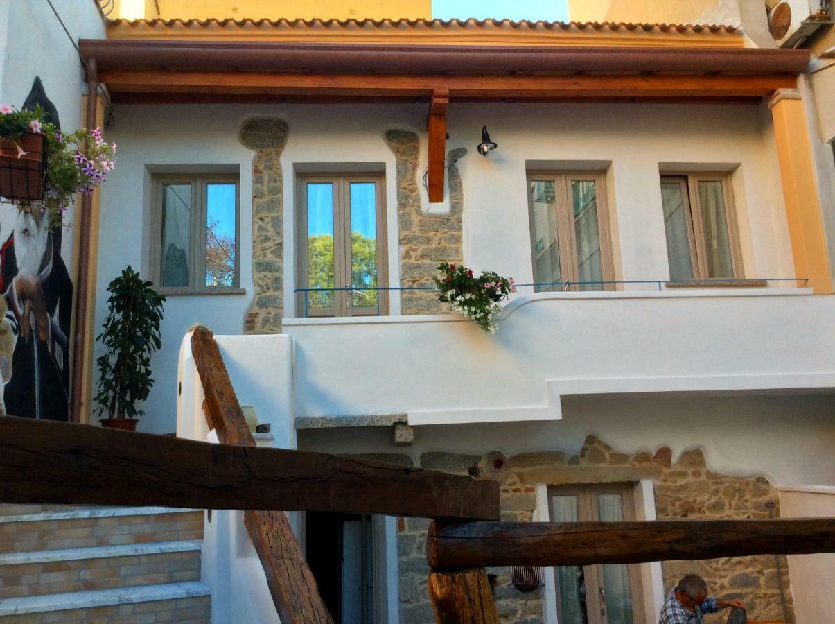 B&B Pascal House Nuoro_Iun E5016 Nuoro  Exterior foto